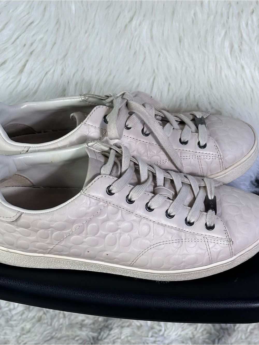 Coach Women's cream leather Signature Embossed Sneakers